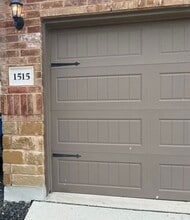 1515 Lucille St in Seguin, TX - Building Photo - Building Photo