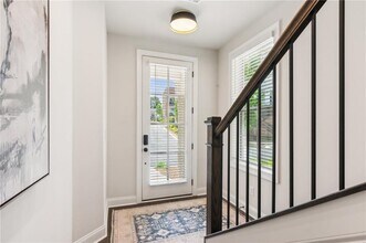 427 Burton Dr in Alpharetta, GA - Building Photo - Building Photo