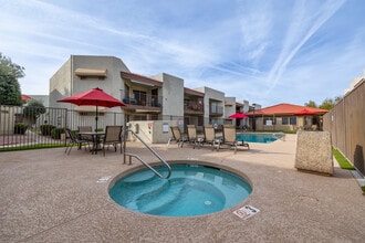 Irvine Park in Scottsdale, AZ - Building Photo - Building Photo