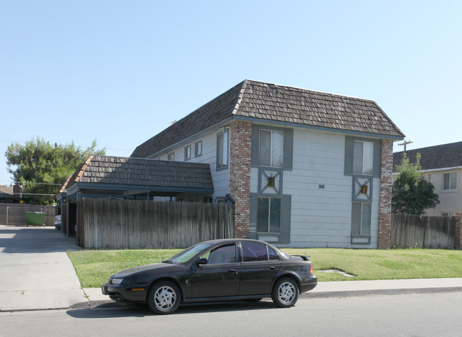 84-96 Faun Pl in Lemoore, CA - Building Photo - Building Photo