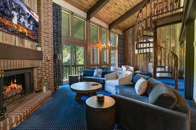 70 Gallun Ln in Snowmass Village, CO - Building Photo - Building Photo