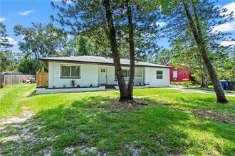 1369 Pine Brook Dr in Clearwater, FL - Building Photo - Building Photo
