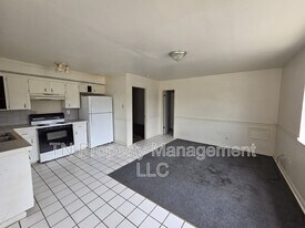 200 Rue Basin in Carencro, LA - Building Photo