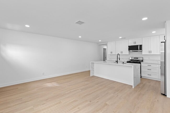 property at 4722 68th St