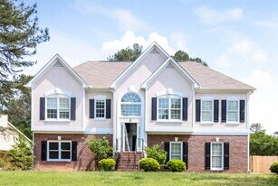 3420 N Cook Rd in Powder Springs, GA - Building Photo