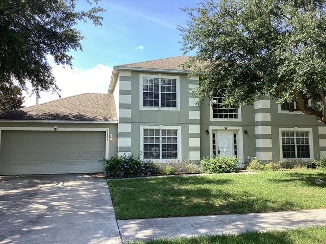 property at 31810 Parkdale Dr