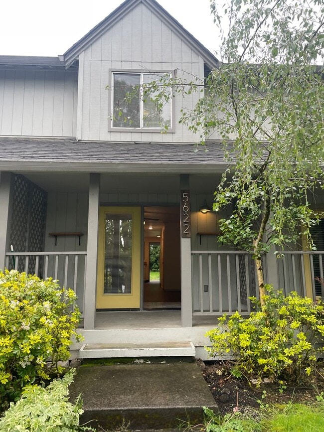 property at 5620-5624-5624 NE Killingsworth St
