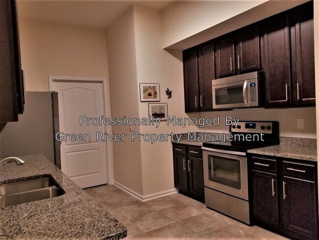 213 Larkin Pl in Saint Johns, FL - Building Photo - Building Photo