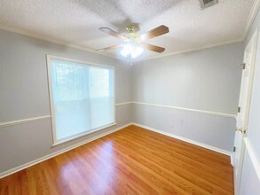 332 Sawgrass Dr in Valdosta, GA - Building Photo - Building Photo