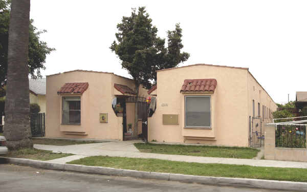 1413 Myrtle Ave in Long Beach, CA - Building Photo - Building Photo