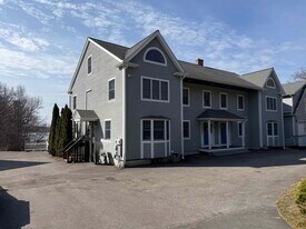 116 Hilliard Rd in Laconia, NH - Building Photo