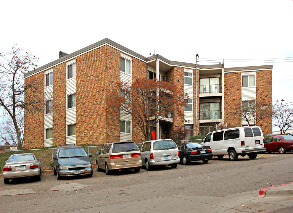 Burgundy Ridge in St. Paul, MN - Building Photo