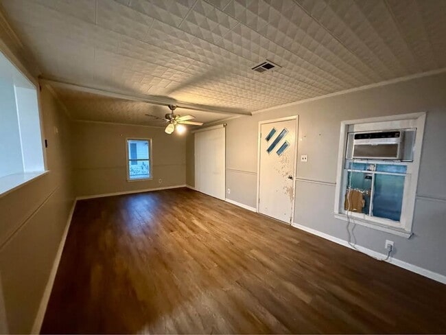 615 E Butler St in Rayne, LA - Building Photo - Building Photo