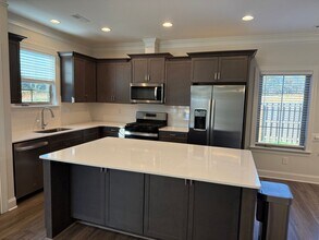 4751 Willowstone Dr in High Point, NC - Building Photo - Building Photo