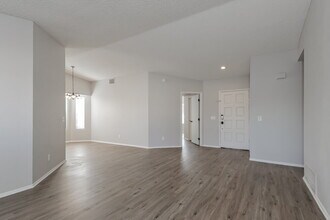 10231 Cll Del Este in Tucson, AZ - Building Photo - Building Photo