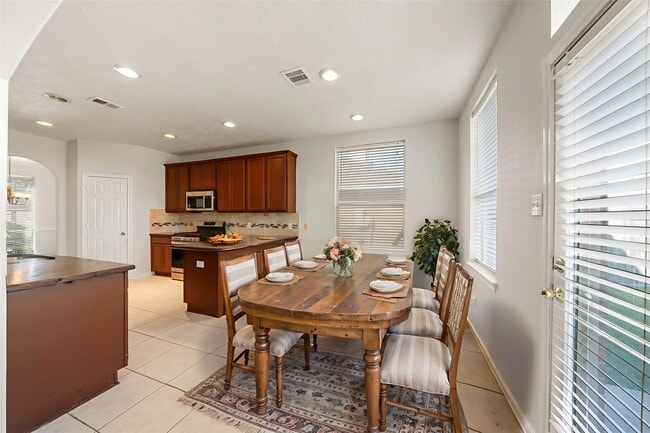 property at 14213 Stone Bluff Ln