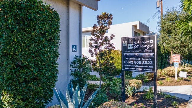 Idaho Springs Apartments