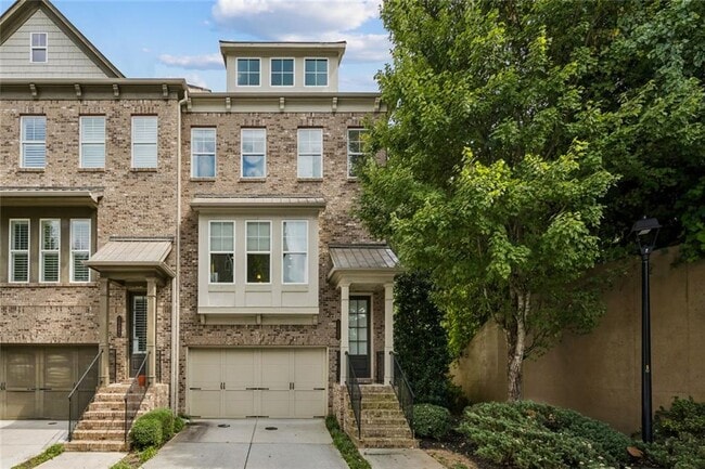 1285 Linden Ct