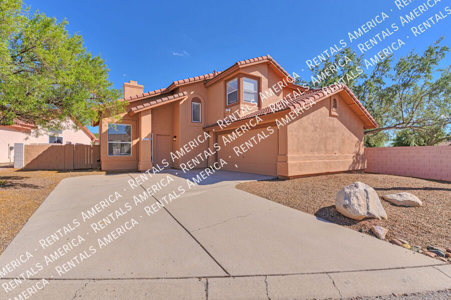 3460 W Sky Ridge Loop in Tucson, AZ - Building Photo