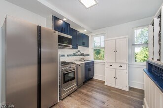 26 Otsego Rd in Verona, NJ - Building Photo - Building Photo