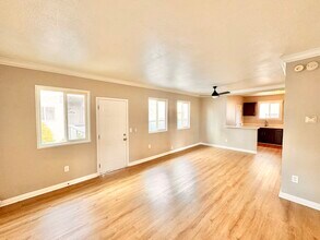 4348 Lockwood Ave in Los Angeles, CA - Building Photo - Building Photo