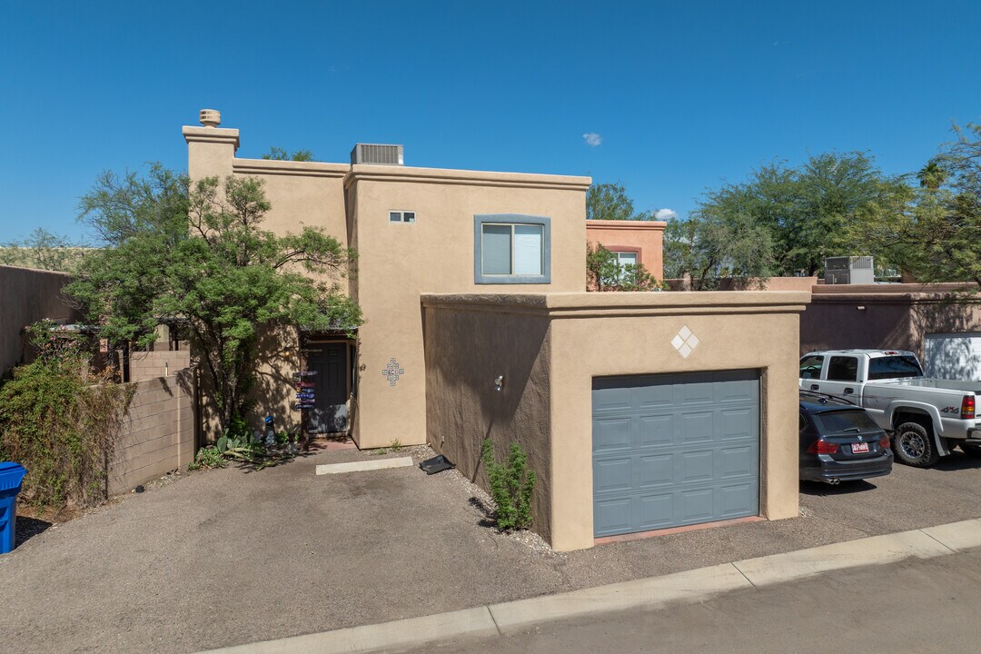 3601 E 4th St in Tucson, AZ - Foto de edificio