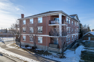 60 Promenade Way SE in Calgary, AB - Building Photo - Building Photo