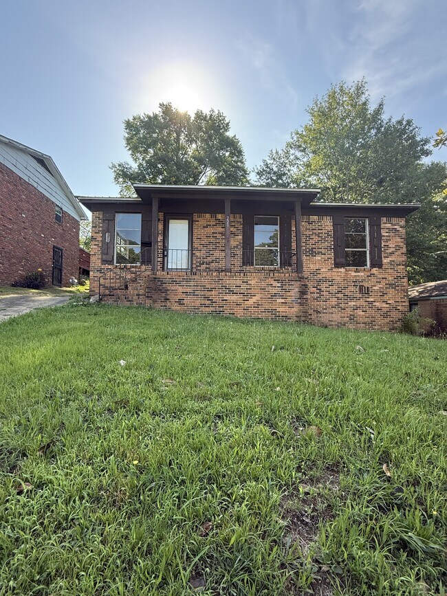 property at 229 Oregon St
