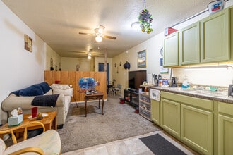 923 W Dallas Ave in Cooper, TX - Building Photo - Interior Photo