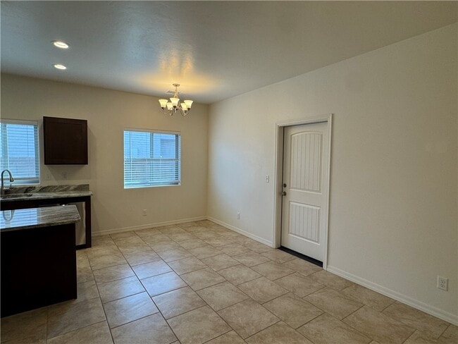 3532 N Burbank St in Kingman, AZ - Building Photo - Building Photo