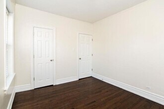 3819.5 N Greenview Ave in Chicago, IL - Building Photo - Building Photo