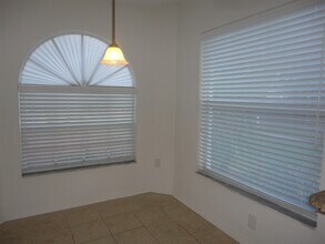 11802 Lark Song Loop in Riverview, FL - Building Photo - Building Photo