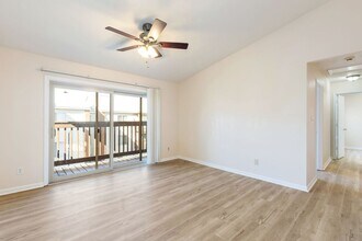 21 Davenport Ct in Hampton, VA - Foto de edificio - Building Photo