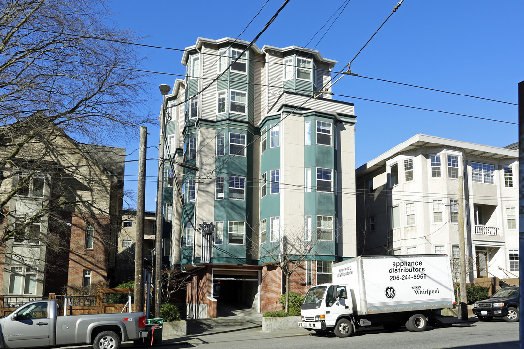 The Christi's On Queen Anne in Seattle, WA - Foto de edificio