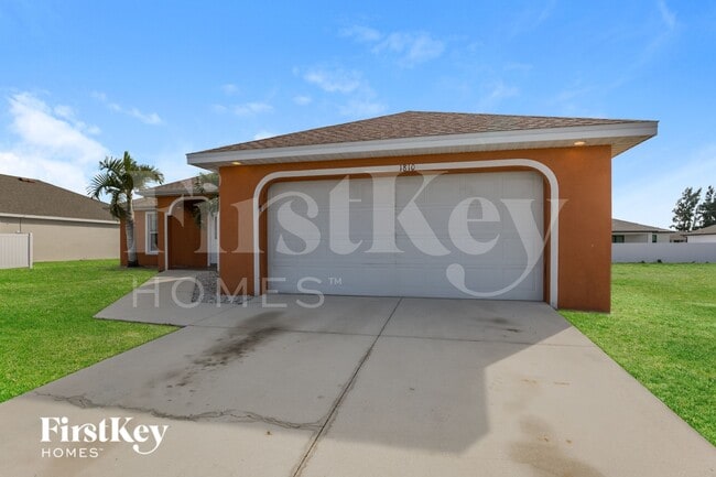 1810 NW 21st Terrace in Cape Coral, FL - Building Photo - Building Photo