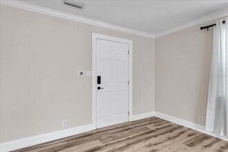 828 22ND Ave N in St. Petersburg, FL - Building Photo - Building Photo