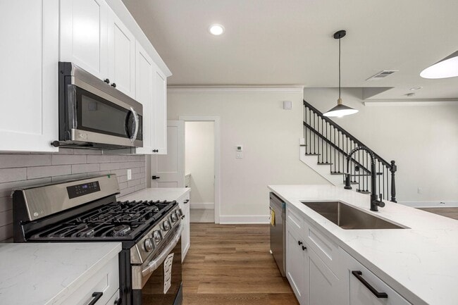 911 Panama St in Houston, TX - Building Photo - Building Photo