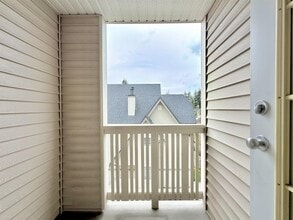 15355-15355 26 Ave in Surrey, BC - Building Photo - Building Photo