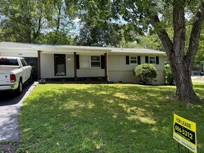 1301 Burton Rd SW in Knoxville, TN - Building Photo - Building Photo