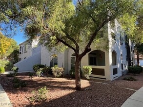 700 Carnegie St in Henderson, NV - Building Photo - Building Photo