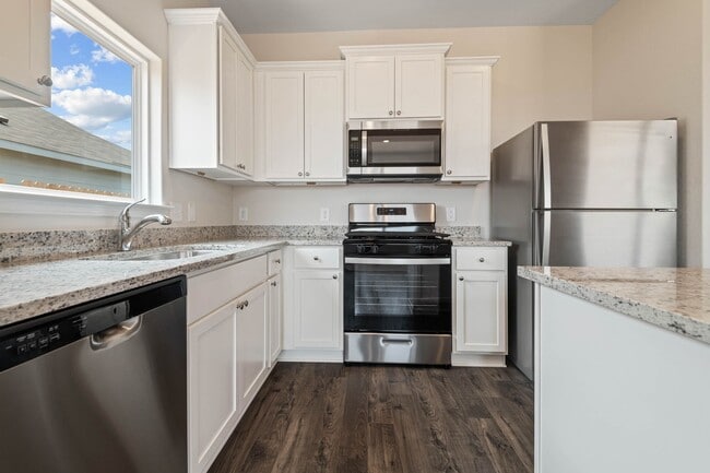 property at 700 Jasmine Rdg Ln
