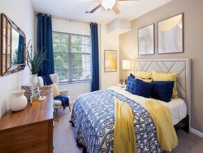 Dwell Vienna Metro in Fairfax, VA - Building Photo - Interior Photo