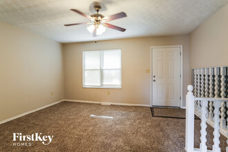 2872 Liberty Bell Ln in Reynoldsburg, OH - Building Photo - Building Photo