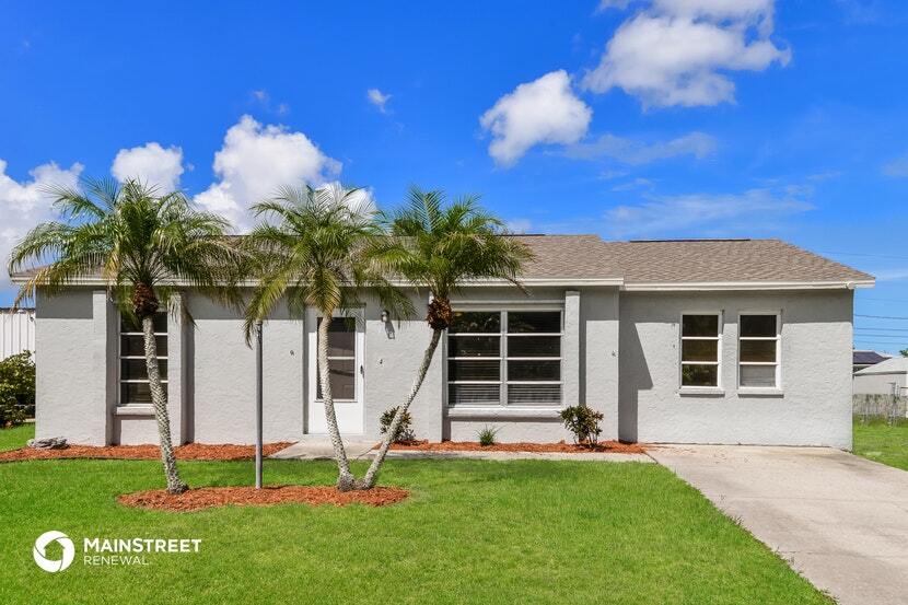 6231 Catalan St in Englewood, FL - Building Photo