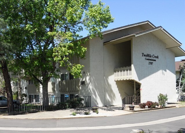 2707 Valmont Rd in Boulder, CO - Building Photo