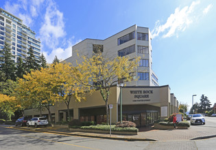 White Rock Square in White Rock, BC - Building Photo - Building Photo