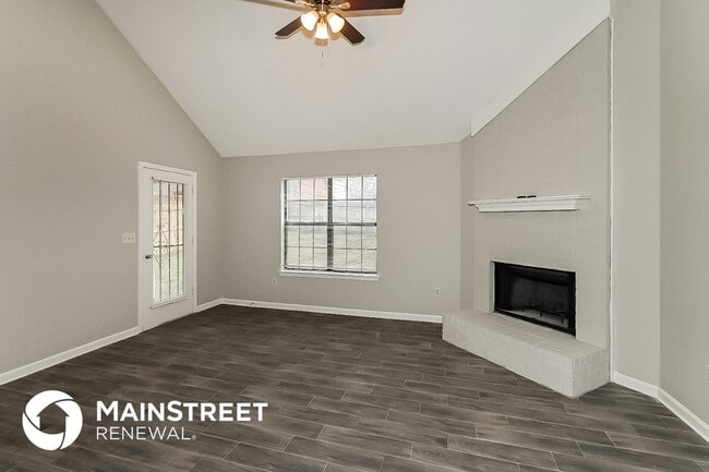 5429 Kindle Creek Dr in Memphis, TN - Building Photo - Building Photo