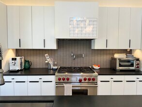 20 Center St, Unit Firehouse Residence in Yarmouth, ME - Building Photo - Building Photo