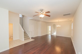 8967 N Red Maple Cir in Summerville, SC - Building Photo - Building Photo