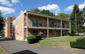 Station Court Apartments in Haddon Heights, NJ - Building Photo - Building Photo